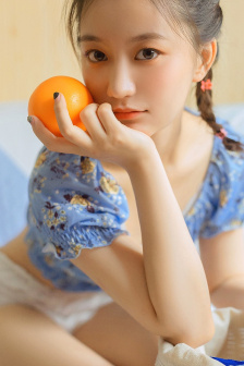 折磨美女